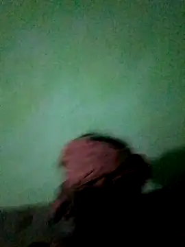 Snapshot of Ishwariya_Hatwal chatting on 10-01-25, 01:59 Ishwariya Hatwal online show from 10-01-25, 01:59