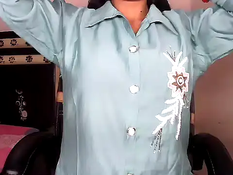 Snapshot of Lalita_thakur chatting on 09-21-25, 03:39 Lalita thakur online show from 09-21-25, 03:39