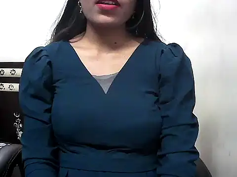 Snapshot of Lalita_thakur chatting on 10-06-25, 04:19 Lalita thakur online show from 10-06-25, 04:19