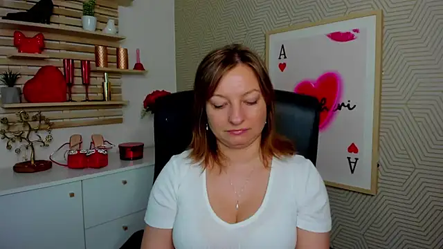 Snapshot of angelaSamt chatting on 04-30-26, 05:36 angelaSamt online show from 04-30-26, 05:36