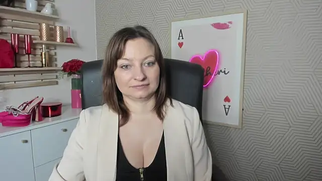 angelaSamt online show from 02-24-26, 07:42