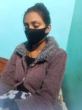 Snapshot of posewith chatting on 02-02-26, 07:24 posewith online show from 02-02-26, 07:24