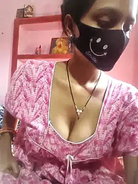 Snapshot of posewith chatting on 02-14-26, 07:41 posewith online show from 02-14-26, 07:41