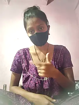 Snapshot of posewith chatting on 10-14-25, 10:09 posewith online show from 10-14-25, 10:09