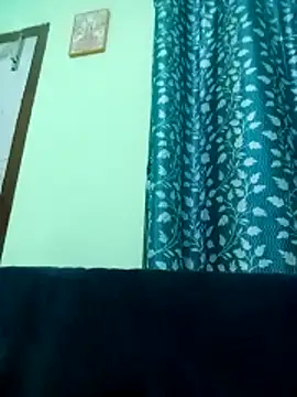 Alina-khan online show from 11-26-25, 11:49