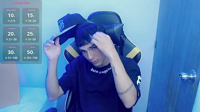 Snapshot of yankees_ chatting on 09-17-25, 03:52 yankees online show from 09-17-25, 03:52