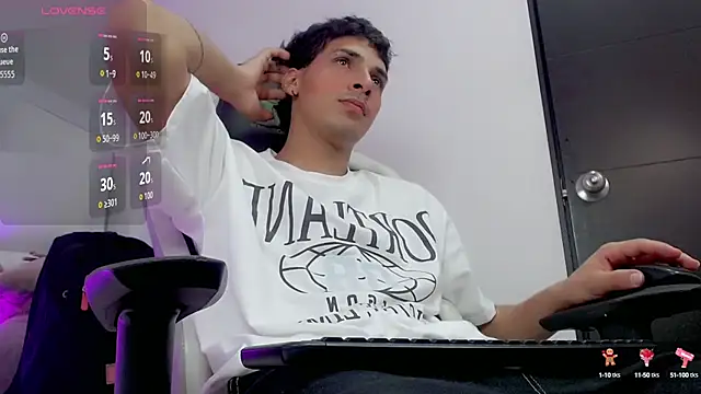 Snapshot of yankees_ chatting on 09-26-25, 04:41 yankees online show from 09-26-25, 04:41