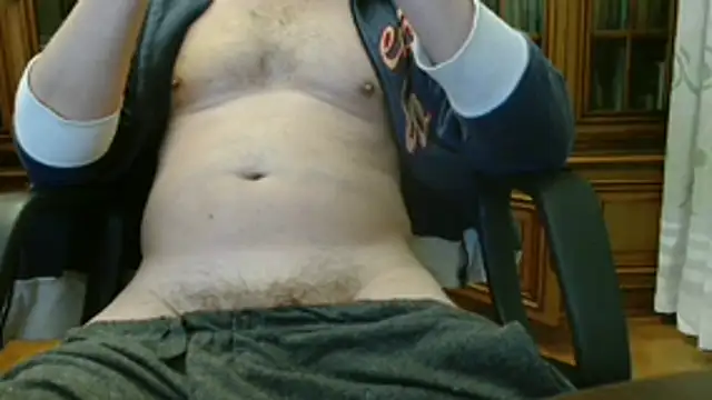 italian max sex online show from 12-18-25, 09:40