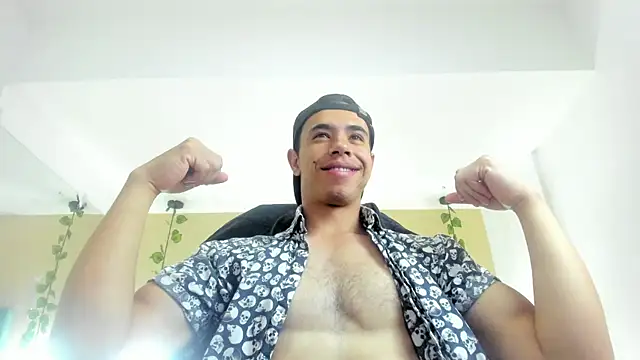 Muscle Scott online show from 09-29-25, 12:11