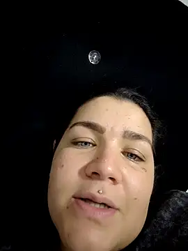 Snapshot of angelcurvyxtremx69 chatting on 02-19-26, 02:41 angelcurvyxtremx69 online show from 02-19-26, 02:41