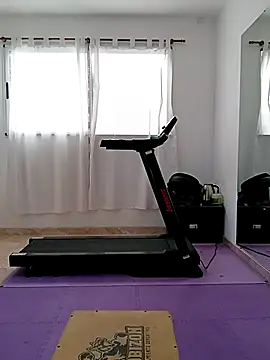Snapshot of AngelinRedLatina chatting on 04-26-26, 12:24 AngelinRedLatina online show from 04-26-26, 12:24