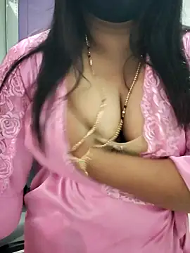 Snapshot of Bangalore-Seema chatting on 09-23-25, 09:27 Bangalore-Seema online show from 09-23-25, 09:27