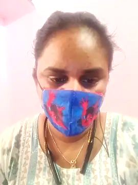 Snapshot of Bangalore-Seema chatting on 03-12-26, 11:47 Bangalore-Seema online show from 03-12-26, 11:47