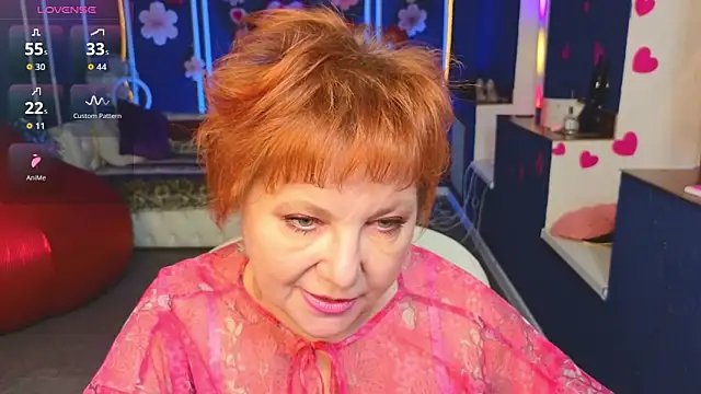 Kira Kenett online show from 02-12-26, 06:57