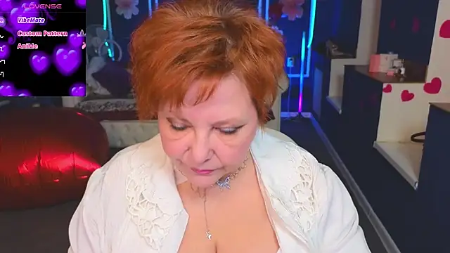 Kira Kenett online show from 02-17-26, 04:26