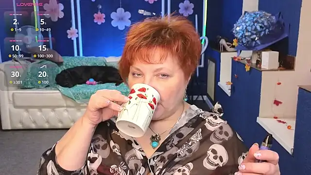 Kira Kenett online show from 11-29-25, 12:38