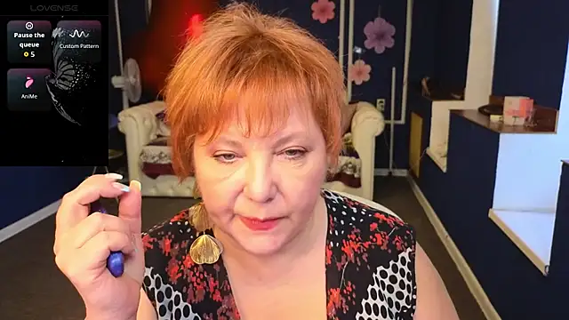 Kira Kenett online show from 05-16-26, 06:34