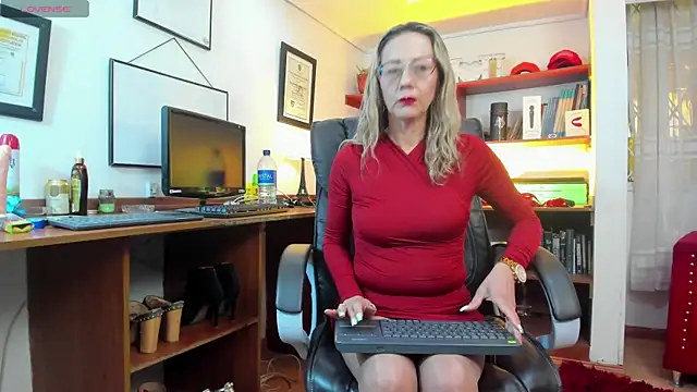 GretaVoss  online show from 06-16-26, 08:42