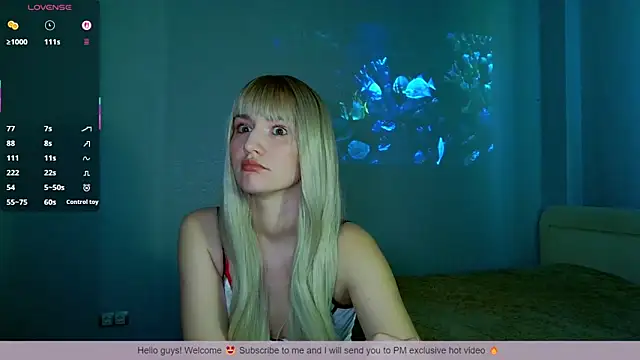 Snapshot of LunaXLoverx chatting on 09-12-25, 02:28 LunaXLoverx online show from 09-12-25, 02:28