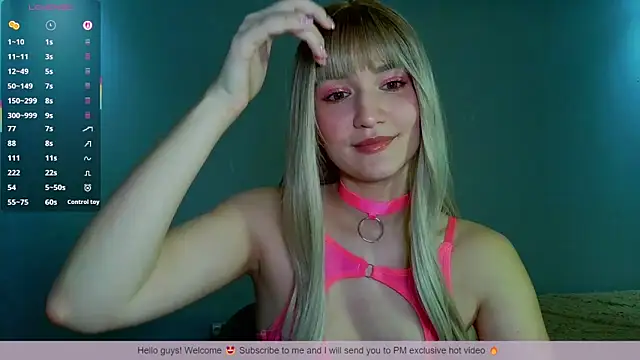 Snapshot of LunaXLoverx chatting on 09-13-25, 02:28 LunaXLoverx online show from 09-13-25, 02:28