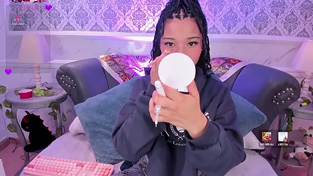 DaniCollinn  online show from 03-10-26, 01:04