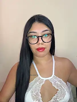 Snapshot of Alexa69xx chatting on 04-21-26, 04:46 Alexa69xx online show from 04-21-26, 04:46