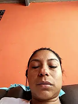 AnggelicaSwan21 online show from 01-07-26, 02:22