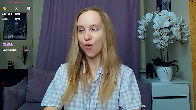 SoonMoor online show from 04-01-26, 06:49