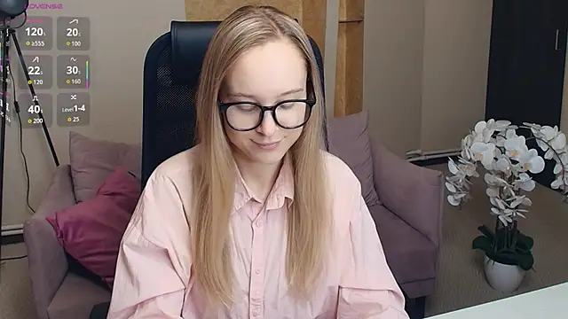 SoonMoor online show from 11-30-25, 07:14