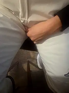 Snapshot of sexy7883 chatting on 02-15-26, 08:13 sexy7883 online show from 02-15-26, 08:13