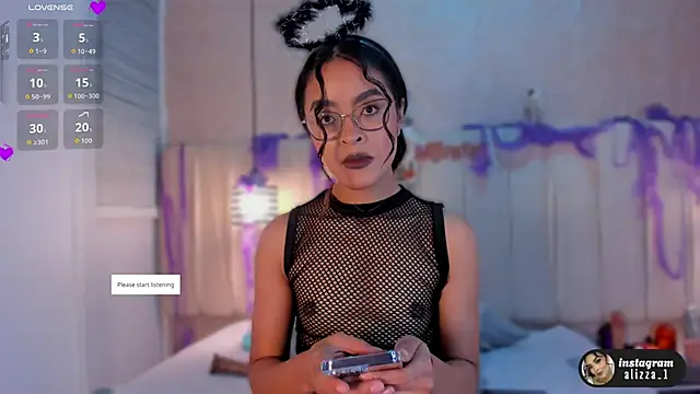 alizza  online show from 10-26-25, 11:43