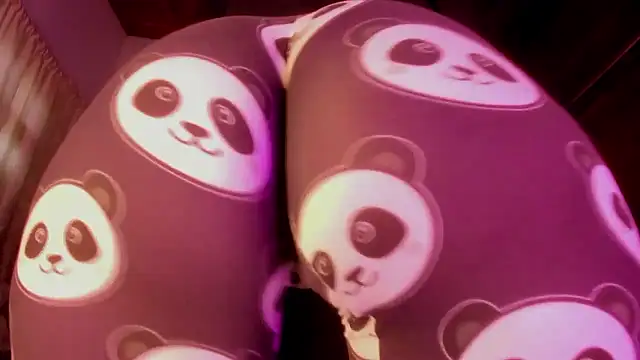 Snapshot of Gabby_Haze chatting on 01-09-26, 09:22 Gabby Haze online show from 01-09-26, 09:22