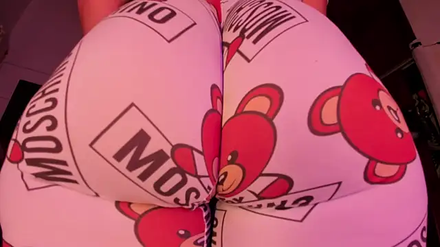 Snapshot of Gabby_Haze chatting on 02-15-26, 11:14 Gabby Haze online show from 02-15-26, 11:14