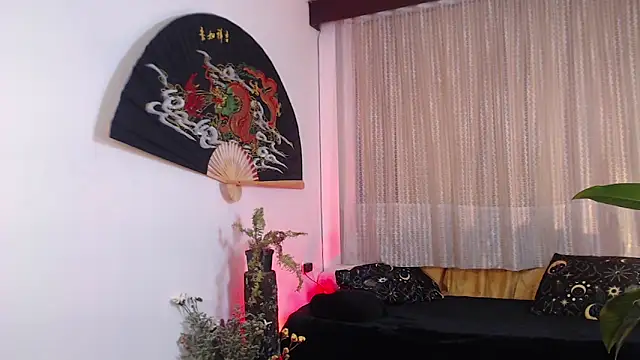 Ellyuwuw online show from 04-08-26, 02:35