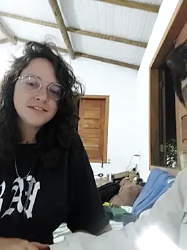 Bluelizslave online show from 12-17-25, 01:21