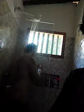 Bluelizslave online show from 01-16-26, 04:11