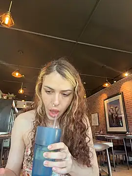 Snapshot of aurorasparkles chatting on 02-22-26, 11:28 aurorasparkles online show from 02-22-26, 11:28