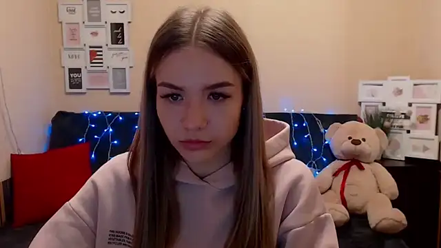 Snapshot of aSingleOne chatting on 03-03-26, 09:33 aSingleOne online show from 03-03-26, 09:33