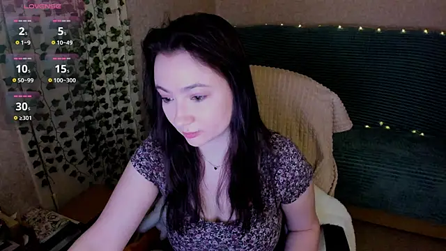 Snapshot of Micky_Wood chatting on 04-22-26, 07:09 Micky Wood online show from 04-22-26, 07:09