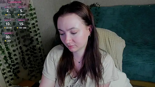 Snapshot of Micky_Wood chatting on 05-25-26, 06:06 Micky Wood online show from 05-25-26, 06:06