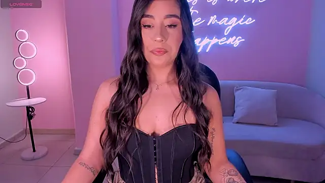 Snapshot of SussyBellX chatting on 02-01-26, 04:00 SussyBellX online show from 02-01-26, 04:00