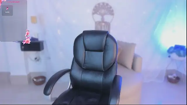 Ginni charlotte online show from 03-27-26, 01:47