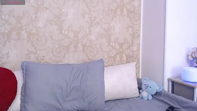 GinebraBrown online show from 03-21-26, 08:46