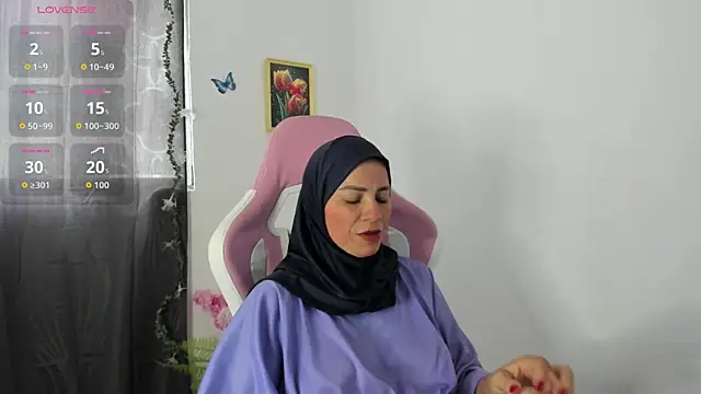 dalila kemur online show from 10-20-25, 02:17