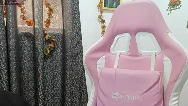 Snapshot of dalila_kemur chatting on 04-25-26, 05:10 dalila kemur online show from 04-25-26, 05:10