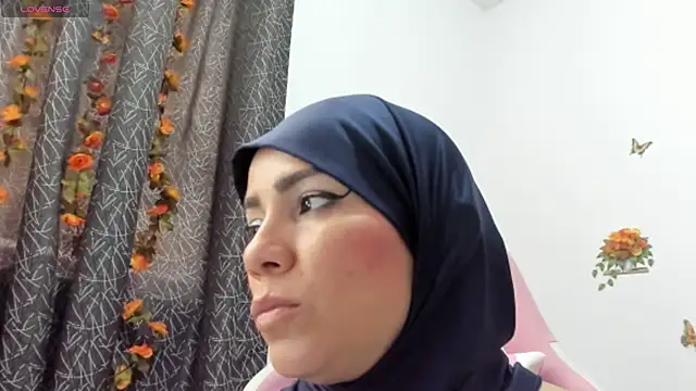 Snapshot of dalila_kemur chatting on 05-21-26, 03:20 dalila kemur online show from 05-21-26, 03:20