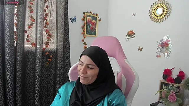 Snapshot of dalila_kemur chatting on 04-22-26, 03:30 dalila kemur online show from 04-22-26, 03:30