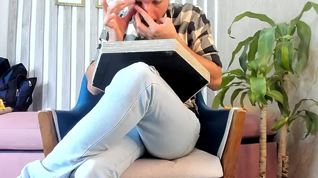 EthanGrey online show from 09-10-25, 11:20