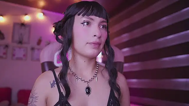 Rebecah 1 online show from 10-30-25, 03:42