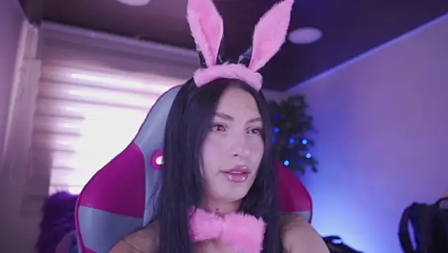 Snapshot of Rebecah_1 chatting on 02-27-26, 03:23 Rebecah 1 online show from 02-27-26, 03:23